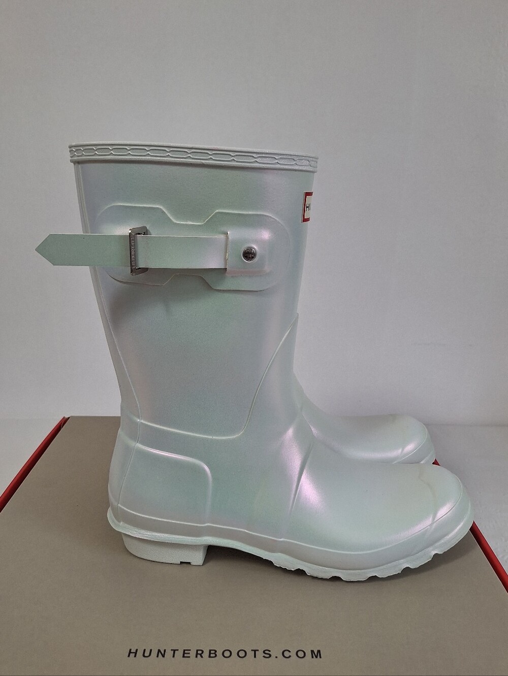 NWT Hunter  Iridescent Pearl White Rain Boots - Picture 4 of 11